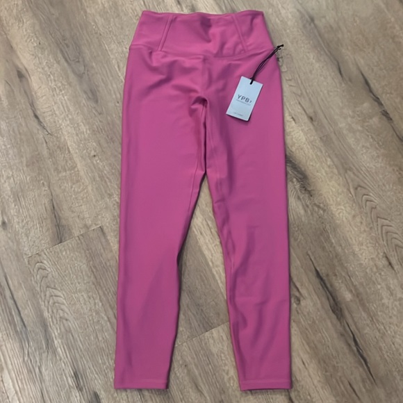 Abercrombie & Fitch Pants - NWT Abercrombie & Fitch YPB Pink Leggings